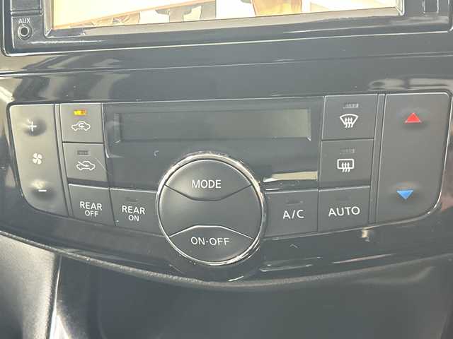 日産 セレナ ハイウェイS S HV Aセーフ 神奈川県 2014(平26)年 5.1万km タイガーアイブラウン 純正SDナビ【MC314D-W】/Bluetooth・CD・DVD・AUX・フルセグTV/全周囲カメラ/両側パワースライドドア/クルーズコントロール/スペアキー1本/純正フロアマット/コーナーセンサー/純正16インチアルミホイール/LEDヘッドライト/オートライト/レーンキープアシスト/横滑り防止装置/衝突被害軽減システム