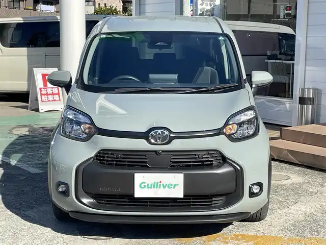 トヨタ シエンタ ハイブリッド G 神奈川県 2023(令5)年 2.3万km アーバンカーキ ワンオーナー/純正10.5インチディスプレイオーディオ/　（Bluetooth・USB・ミラキャス）/フルセグTV/両側パワースライドドア/前席シートヒーター/ステアリングヒーター/トヨタセーフティセンス/LEDヘッドライト/LEDフォグライト/レーダークルーズコントロール/パノラミックビューモニター/ビルトインETC2.0/前後アクセサリーコンセント/　（AC100V1500W）/スマートキー×2/保証書/取扱説明書