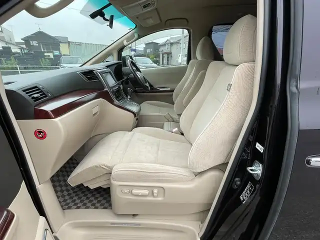 トヨタ ヴェルファイア 3．5Z Gエディション 道央・札幌 2008(平20)年 12.8万km ボルドーマイカメタリック ４WD/純正ディーラーOPナビ/CD/DVD/MD/フルセグ/純正フリップダウンモニター/横滑り防止装置/クルーズコントロール/パーキングセンサー/クリアランスソナー/AFS/センターデフロック/バック/サイド/フロントカメラ/ビルトインETC/両側パワースライドドア/パワーバックドア/前席/２列目パワーシート/D席メモリーシート/N席/２列目オットマン/革巻きウッドコンビステアリング/ステアリングリモコン/AC100V/POLEAUTO/MTモード付AT/レーダー探知機/プッシュスタート/スマートキー/HIDヘッドライト/オートライト/フォグランプ/電動格納ミラー/ウィンカーミラー/フロアマット/ドアバイザー