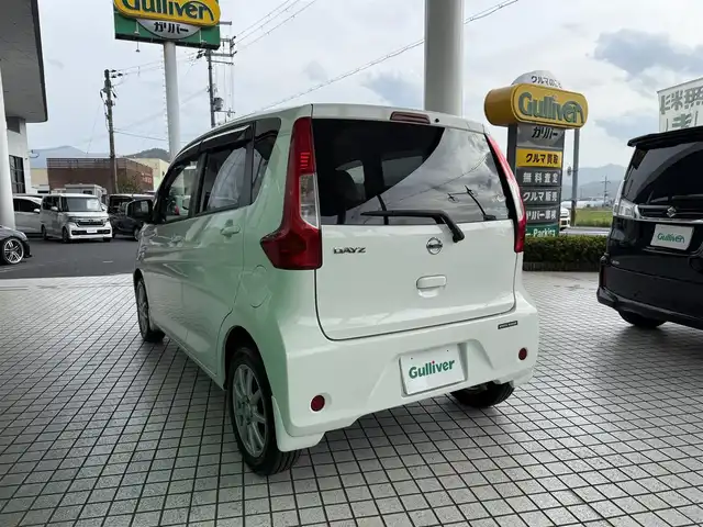 日産 デイズ S 京都府 2017(平29)年 3.6万km ホワイト 4WD/エマージェンシーブレーキ/踏み間違い衝突防止アシス/運転席シートヒーター/アイドリングストップ/キーレス/保証書