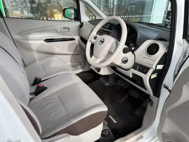 日産 デイズ S 京都府 2017(平29)年 3.6万km ホワイト 4WD/エマージェンシーブレーキ/踏み間違い衝突防止アシス/運転席シートヒーター/アイドリングストップ/キーレス/保証書