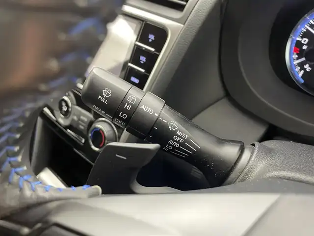 スバル レヴォーグ 1．6GT－S アイサイト 群馬県 2016(平28)年 4.1万km クリスタルホワイトP アドバンスドセイフティパッケージ/・スバルリヤビークルディテクション/・ハイビームアシスト/・サイドビューモニター/・アイサイトアシストモニター/======/純正パナソニックナビ（CN-LR720D)/・CD/DVD/SD/USB/Bluetooth/フルセグTV/======/純正ナビ　バックカメラ　パワーシート　全車速追従機能付きクルーズコントロール　ＥＴＣ　リヤビークルディテクション　ＬＥＤヘッドライト　ラゲッジマット　トノカバー　パドルシフト　ターボ　４ＷＤ　禁煙車