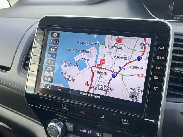 日産 セレナ e－パワー ハイウェイスター V 千葉県 2023(令5)年 1.1万km ブリリアントホワイトパール 衝突軽減ブレーキ/全方位カメラ/フリップダウンモニター/両側パワースライドドア/純正９インチナビ/フルセグＴＶ/Ｂｌｕｅｔｏｏｔｈ/ＬＥＤヘッドライト/ＢＳＭ/デジタルインナーミラー