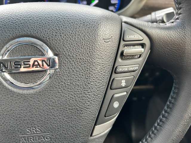 日産 エルグランド 250ハイウェイスターS 東京都 2019(令1)年 3.5万km ブリリアントホワイトパール ワンオーナー/純正ナビ　（MM519D-L）/　＜フルセグTV/DVD/Blu-ray/CD/Bluetooth/SD＞/バックカメラ/ETC/両側パワースライドドア/レーダークルーズ/エマージェンシーブレーキ/車線逸脱警報/コーナーセンサー/純正ドライブレコーダー/ハーフレザーシート/フロントエアロ/スマートキー×２/純正フロアマット/ドアバイザー/取扱説明書/保証書