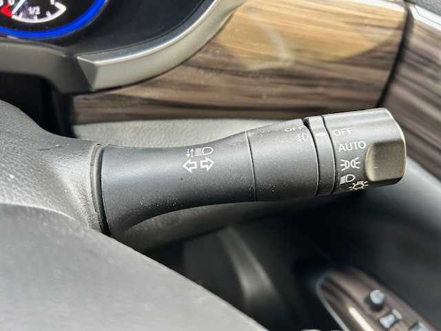 日産 エルグランド 250ハイウェイスターS 東京都 2019(令1)年 3.5万km ブリリアントホワイトパール ワンオーナー/純正ナビ　（MM519D-L）/　＜フルセグTV/DVD/Blu-ray/CD/Bluetooth/SD＞/バックカメラ/ETC/両側パワースライドドア/レーダークルーズ/エマージェンシーブレーキ/車線逸脱警報/コーナーセンサー/純正ドライブレコーダー/ハーフレザーシート/フロントエアロ/スマートキー×２/純正フロアマット/ドアバイザー/取扱説明書/保証書