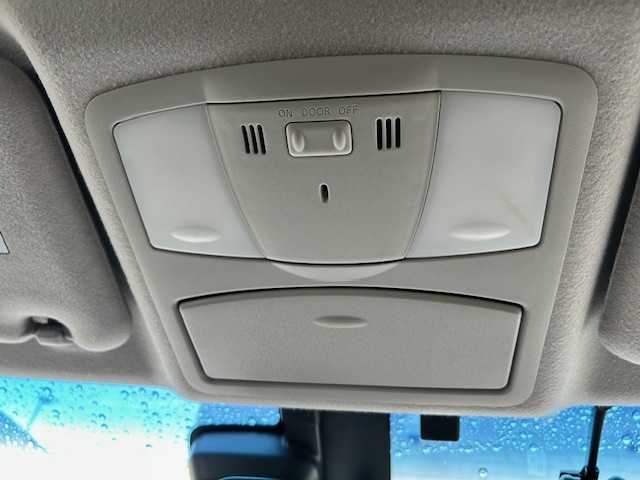 日産 エルグランド 250ハイウェイスターS 東京都 2019(令1)年 3.5万km ブリリアントホワイトパール ワンオーナー/純正ナビ　（MM519D-L）/　＜フルセグTV/DVD/Blu-ray/CD/Bluetooth/SD＞/バックカメラ/ETC/両側パワースライドドア/レーダークルーズ/エマージェンシーブレーキ/車線逸脱警報/コーナーセンサー/純正ドライブレコーダー/ハーフレザーシート/フロントエアロ/スマートキー×２/純正フロアマット/ドアバイザー/取扱説明書/保証書