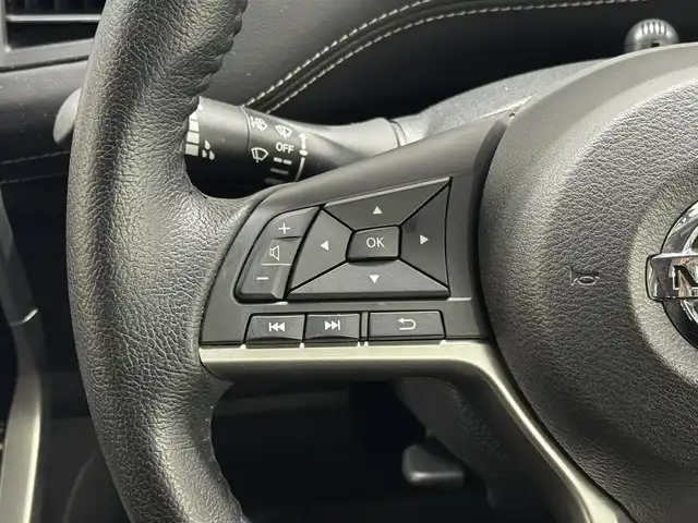 日産 セレナ ハイウェイスター 三重県 2016(平28)年 3.2万km ダイヤモンドブラック S-HYBRID/FF/インパネCVT/純正 9インチナビ MM516D-L/（iPod/SD/FM/AM/TV/WALKMAN/USB/Bluetooth/CD/DVD/Blu-ray/MUSIC STOCKER/HDMI/VTR/AUX）/・純正 11インチ 後席モニター/インテリジェント アラウンドビューモニター（移動物検知機能付）*1/両側 ハンズフリーオートスライドドア/ビルトイン ETC/安全/【OP】セーフティパックA/・踏み間違い衝突防止アシスト*/・インテリジェント パーキングアシスト*/・標識検知機能*/・インテリジェント DA（ふらつき警報）*/・フロント & バックソナー*/・LDW（車線逸脱警報）/・エマージェンシーブレーキ/装備/・定速クルーズコントロール/・前後 オートエアコン/・オートライト/・LEDヘッドライト/・フロントフォグライト/・ハイビームアシスト/・ヒーター付ドアミラー*1/・ステアリングスイッチ*1/・純正16inAW/・プッシュスタート/・保/取/ナビ取/・スマートキーx1/など/*1…セーフティパックAの装備