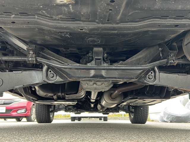 ホンダ ＣＲ－Ｖ X 富山県 2006(平18)年 3.6万km ウィスラーシルバーメタリック 純正ナビ/バックカメラ/４WD/電動格納ミラー/ETC/純正フロアマット/VSA（ABS・TCS・横滑り制御）/リモコンキー/キセノンヘッドライプ