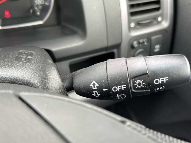 ホンダ ＣＲ－Ｖ X 富山県 2006(平18)年 3.6万km ウィスラーシルバーメタリック 純正ナビ/バックカメラ/４WD/電動格納ミラー/ETC/純正フロアマット/VSA（ABS・TCS・横滑り制御）/リモコンキー/キセノンヘッドライプ