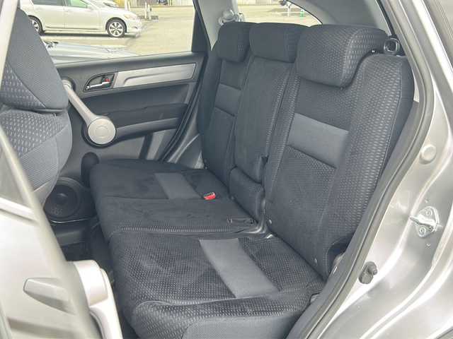 ホンダ ＣＲ－Ｖ X 富山県 2006(平18)年 3.6万km ウィスラーシルバーメタリック 純正ナビ/バックカメラ/４WD/電動格納ミラー/ETC/純正フロアマット/VSA（ABS・TCS・横滑り制御）/リモコンキー/キセノンヘッドライプ