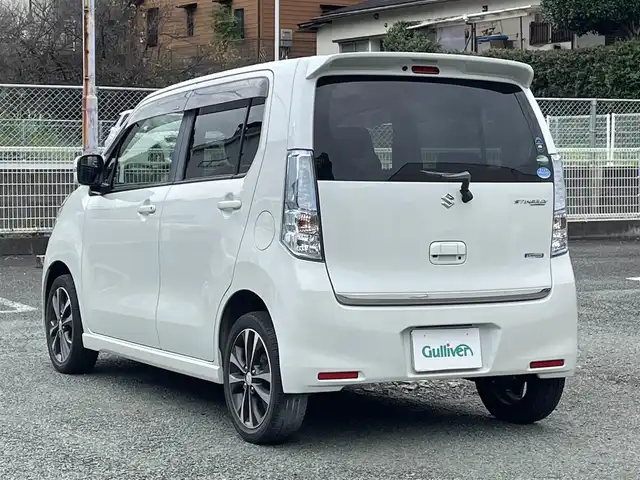 スズキ ワゴンＲ スティングレー T 熊本県 2016(平28)年 2.4万km クリスタルホワイトP ワンオーナー/レーダーブレーキサポート/プッシュスタート/純正ナビ/（ワンセグTV・BTオーディオ・SD）/バックカメラ/純正15インチAW/クルーズコントロール/パドルシフト/右前席シートヒーター/HIDヘッドライト/オートライト/フォグライト/横滑り防止装置/ウィンカーミラー/純正フロアマット/純正ドアバイザー/新車保証書/取扱説明書/スマートスペアキー×1本