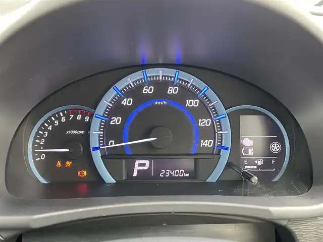 スズキ ワゴンＲ スティングレー T 熊本県 2016(平28)年 2.4万km クリスタルホワイトP ワンオーナー/レーダーブレーキサポート/プッシュスタート/純正ナビ/（ワンセグTV・BTオーディオ・SD）/バックカメラ/純正15インチAW/クルーズコントロール/パドルシフト/右前席シートヒーター/HIDヘッドライト/オートライト/フォグライト/横滑り防止装置/ウィンカーミラー/純正フロアマット/純正ドアバイザー/新車保証書/取扱説明書/スマートスペアキー×1本