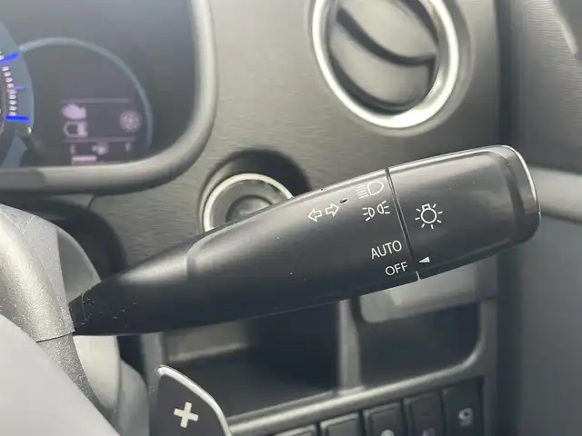 スズキ ワゴンＲ スティングレー T 熊本県 2016(平28)年 2.4万km クリスタルホワイトP ワンオーナー/レーダーブレーキサポート/プッシュスタート/純正ナビ/（ワンセグTV・BTオーディオ・SD）/バックカメラ/純正15インチAW/クルーズコントロール/パドルシフト/右前席シートヒーター/HIDヘッドライト/オートライト/フォグライト/横滑り防止装置/ウィンカーミラー/純正フロアマット/純正ドアバイザー/新車保証書/取扱説明書/スマートスペアキー×1本
