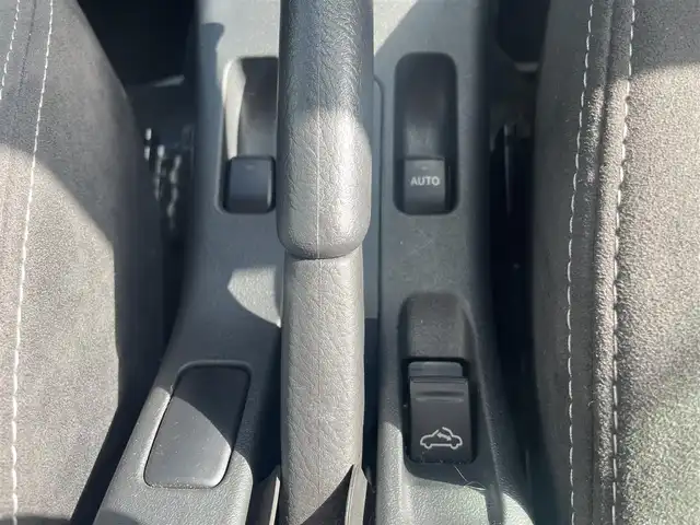 トヨタ コペン GRスポーツ 東京都 2020(令2)年 0.7万km パールホワイトⅢ 純正7インチナビ(CD/Bluetooth/AM/FM)/GR純正RECAROシート/純正BBS16インチアルミ/パドルシフト/TVキャンセラー/D/N席シートヒーター/バックカメラ/純正フォグ