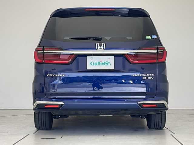 ホンダ オデッセイ ハイブリッド e:HEVアブソルート EX 大阪府 2021(令3)年 2.6万km オブシダンブルーパール 純正10型ナビ/フリップダウンモニター/全方位カメラ/両側パワースライドドア/シートヒーター/バックカメラ/電動リアゲート/パワーシート/コーナーセンサー/純正アルミホイール/ETC2.0/ブラインドスポットモニター/LEDヘッドライト/リアオートエアコン/オートマチックハイビーム/ドライブレコーダー/衝突軽減システム/フルセグ/CD DVD/Bluetooth/ステアリングスイッチ/スマートキー/プッシュスタート
