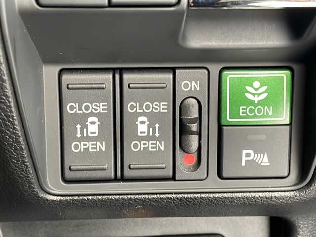 ホンダ オデッセイ ハイブリッド e:HEVアブソルート EX 大阪府 2021(令3)年 2.6万km オブシダンブルーパール 純正10型ナビ/フリップダウンモニター/全方位カメラ/両側パワースライドドア/シートヒーター/バックカメラ/電動リアゲート/パワーシート/コーナーセンサー/純正アルミホイール/ETC2.0/ブラインドスポットモニター/LEDヘッドライト/リアオートエアコン/オートマチックハイビーム/ドライブレコーダー/衝突軽減システム/フルセグ/CD DVD/Bluetooth/ステアリングスイッチ/スマートキー/プッシュスタート