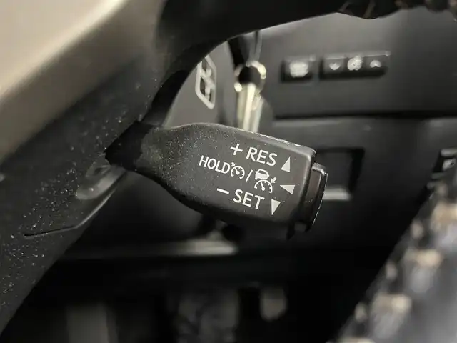 レクサス ＮＸ 300h Iパッケージ 埼玉県 2019(平31)年 7万km バーニングブラッククリスタルシャインガラスフレーク メーカーナビ　パノラミックビューモニター　ＢＳＭ　ビルトインＥＴＣ２．０　３６０度ドラレコ　セーフティシステムプラス　レーダークルーズ　ステアリングヒーター　シートヒーター　メモリシート　ＡＣ１００Ｖ