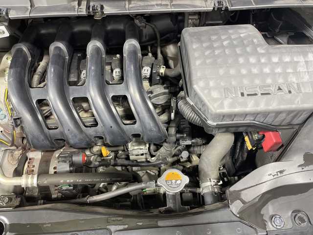 日産 セレナ ハイウェイスター G 神奈川県 2017(平29)年 5.9万km ブリリアントホワイトパール プロパイロット　/純正8インチSDナビ(MM516D-L)/(CD/DVD/SD/Bluetooth/ipod/フルセグ/HDMI/AppleCarPlay)/インテリジェントアラウンドビューモニター/インテリジェントルームミラー/ドライブレコーダー/インテリジェントパークアシスト/衝突被害軽減システム/オートクルーズコントロール/フリップダウンモニター/両側パワースライドドア/ハンズフリーオートスライドドア/横滑り防止装置/ETC/アイドリングストップ/LEDヘッドライト/フォグランプ/オートライト/ウィンカーミラー/電動格納ミラー/純正16インチAW/シートリフター/プッシュスタート/スマートキー/フロアマット/スペアキー/取扱説明書