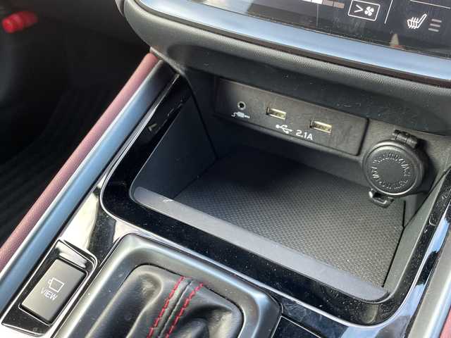 スバル レヴォーグ 1．8STIスポーツ EX 神奈川県 2021(令3)年 2.4万km クリスタルホワイトP ワンオーナー/純正ナビ/フルセグ/Bluetooth/CD/DVD/iPod/AUX/Applecarplay/アイサイト/バック／サイドカメラ/ＥＴＣ/ドライブレコーダー/クルーズコントロール/前後コーナーセンサー/レザーシート/前席パワーシート/全席シートヒーター/電動リアゲート/４WD/DMS/オートライト/LEDフォグランプ/アンビエントライト