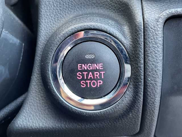 スバル レヴォーグ 1．8STIスポーツ EX 神奈川県 2021(令3)年 2.4万km クリスタルホワイトP ワンオーナー/純正ナビ/フルセグ/Bluetooth/CD/DVD/iPod/AUX/Applecarplay/アイサイト/バック／サイドカメラ/ＥＴＣ/ドライブレコーダー/クルーズコントロール/前後コーナーセンサー/レザーシート/前席パワーシート/全席シートヒーター/電動リアゲート/４WD/DMS/オートライト/LEDフォグランプ/アンビエントライト