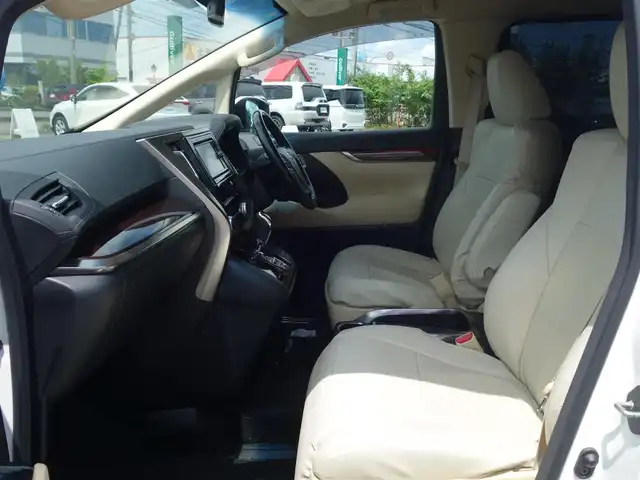 トヨタ ヴェルファイア V 山形県 2017(平29)年 4.5万km ホワイトパールクリスタルシャイン モデリスタエアロ/純正SDナビ/　　【CD DVD BT フルセグ MSV】/バックカメラ/両側パワースライドドア/電動リアゲート/クルーズコントロール/LEDオートヘッドライト/ハーフレザーシート/パワーシート/オットマン/アイドリングストップ/コーナーセンサー/ステアリングスイッチ/MTモード付AT/電動格納ウィンカーミラー/フォグランプ/スマートキー/ETC2.0