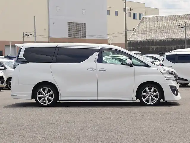 トヨタ ヴェルファイア V 山形県 2017(平29)年 4.5万km ホワイトパールクリスタルシャイン モデリスタエアロ/純正SDナビ/　　【CD DVD BT フルセグ MSV】/バックカメラ/両側パワースライドドア/電動リアゲート/クルーズコントロール/LEDオートヘッドライト/ハーフレザーシート/パワーシート/オットマン/アイドリングストップ/コーナーセンサー/ステアリングスイッチ/MTモード付AT/電動格納ウィンカーミラー/フォグランプ/スマートキー/ETC2.0