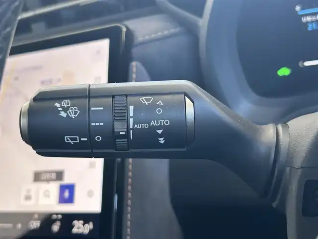 レクサス ＬＢＸ クール 茨城県 2024(令6)年 5.2万km 白 ワンオーナー/純正ナビ/全方位カメラ/マーク・レビンソンサウンド/フルセグ/ETC2.0/クルーズコントロール/フルセグTV/Bluetooth接続/シートヒーター/ステアリングヒーター/パワ-シート/シートメモリー/スマートキー