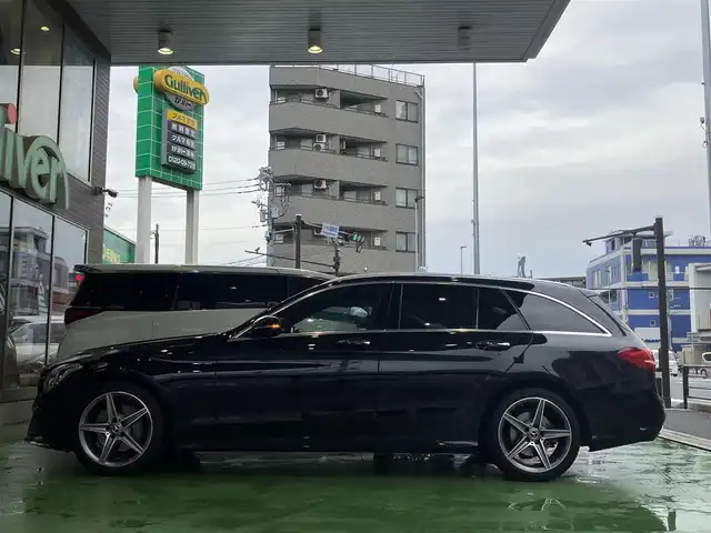 メルセデス・ベンツ Ｃ２００ ワゴン スポーツ 本革 神奈川県 2017(平29)年 5.4万km オブシディアンブラック ワンオーナー/記録簿（ヤナセ）/新車時保証書/ルーフレール/メルセデス純正COMMANDナビ/レーダーセーフティーパッケージ/パワーテールゲート/赤革シート/インテリジェントライトシステム/HUD/Bluetooth/USB/フルセグTV/ESP/Pre-Safeブレーキ/オートワイパー/スペアスマートキー