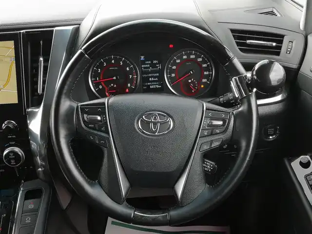 トヨタ アルファード S Cパッケージ 茨城県 2020(令2)年 6.7万km ホワイトパールクリスタルシャイン 純正ナビ/【TV・BT・ラジオ・DISC・SD・USB】/フリップダウン/シートヒーター/エアシート/ステアリングヒーター/パワーシート/シートメモリ/BSM/デジタルインナーミラー/電動リア/両側パワスラ/レーダークルコン/ETC２．０/全方位カメラ/前後ドラレコ/前後コーナーセンサー/パーキングアシスト/１００V電源