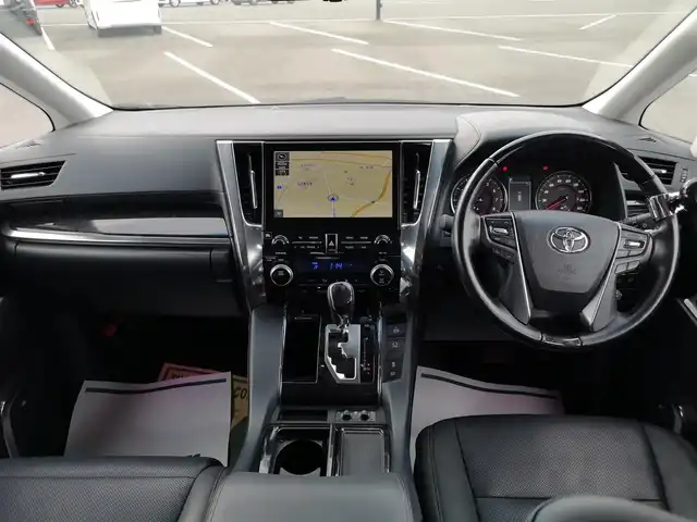 トヨタ アルファード S Cパッケージ 茨城県 2020(令2)年 6.7万km ホワイトパールクリスタルシャイン 純正ナビ/【TV・BT・ラジオ・DISC・SD・USB】/フリップダウン/シートヒーター/エアシート/ステアリングヒーター/パワーシート/シートメモリ/BSM/デジタルインナーミラー/電動リア/両側パワスラ/レーダークルコン/ETC２．０/全方位カメラ/前後ドラレコ/前後コーナーセンサー/パーキングアシスト/１００V電源