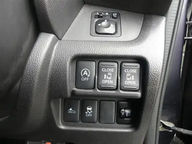 日産 デイズ ルークス X Vセレクション 千葉県 2016(平28)年 6.9万km プレミアムパープルP エマージェンシーブレーキ/両側パワースライドドア/社外SDナビ/地デジTV/【DVD/CD再生機能　Bluetooth接続】/アラウンドビューモニター/革巻きステアリング/ETC/純正14インチアルミホイル/インテリジェントキー