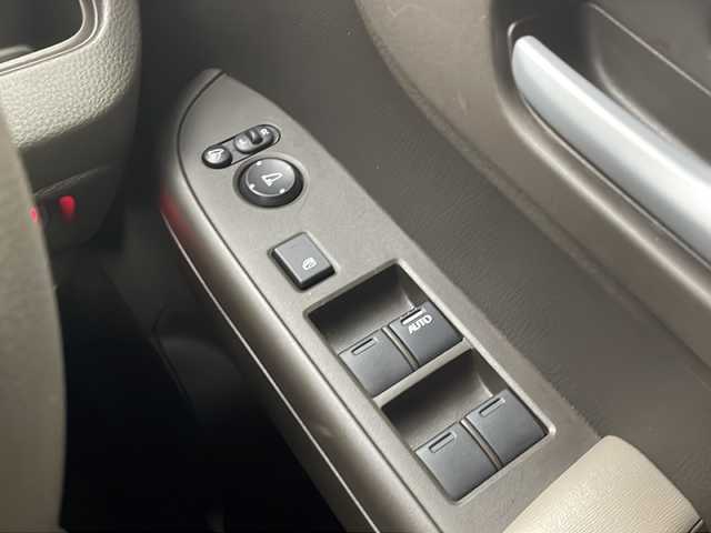 ホンダ Ｎ ＷＧＮ L 愛知県 2023(令5)年 1.7万km フィヨルドミストパール /純正7インチメモリナビ//CD/FM/AM/SD/ipod/USB/BT//前席シートヒーター//バックカメラ//LEDオートライト//オートリトラミラー//電動パーキング//オートブレーキホールド//衝突軽減ブレーキ(CMBS)//アダプティブクルーズコントロール(ACC)//車線維持支援システム(LKAS)//路外逸脱抑制機能//前後コーナーセンサー//純正フロアマット//スマートキー//ISOFIX//ECON//保証書/取扱説明書/スペアキー