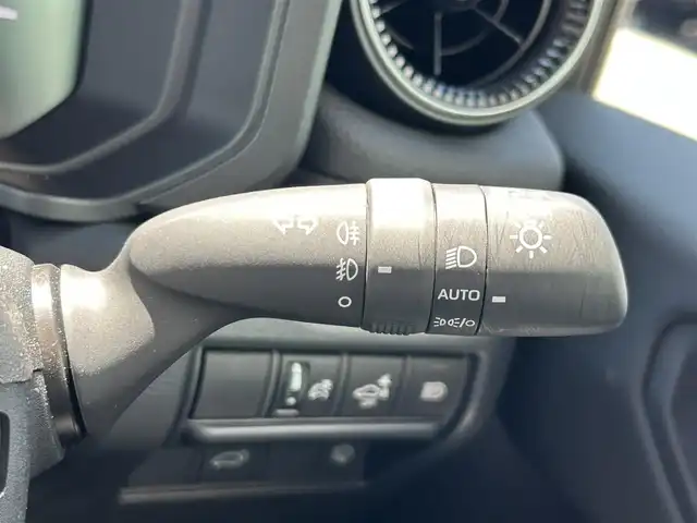 トヨタ ランドクルーザー ２５０ VX 和歌山県 2024(令6)年 0.1万km プラチナホワイトパールマイカ 純正12.3インチナビ/全方位カメラ/BT/HDMI/衝突被害軽減ブレーキ/レーンキープアシスト/レーダークルーズコントロール/前後コーナーセンサー/オートライト/ブラインドスポットモニター/サンルーフ/ビルトインETC2.0/ドラレコ/デジタルインナーミラー/前席/・シートヒーター/・シートベンチレーション/・パワーシート/電動リアゲート/ルーフレール/純正18インチアルミ