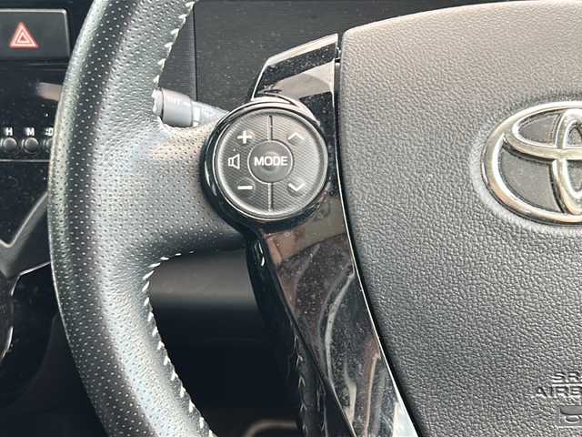 トヨタ アクア G G’s 山形県 2015(平27)年 9万km ブラックマイカ 禁煙車/横滑り防止装置/クルーズコントロール/純正ナビ/（Bluetooth/CD/DVD/フルセグ)/バックカメラ/ハーフレザーシート/LEDオートライト/フォグランプ/純正ドライブレコーダー/ステアリングスイッチ/ビルトインETC/純正AW/純正フロアマット/電動格納ウィンカーミラー/スマートキー