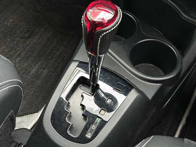 トヨタ アクア G G’s 山形県 2015(平27)年 9万km ブラックマイカ 禁煙車/横滑り防止装置/クルーズコントロール/純正ナビ/（Bluetooth/CD/DVD/フルセグ)/バックカメラ/ハーフレザーシート/LEDオートライト/フォグランプ/純正ドライブレコーダー/ステアリングスイッチ/ビルトインETC/純正AW/純正フロアマット/電動格納ウィンカーミラー/スマートキー