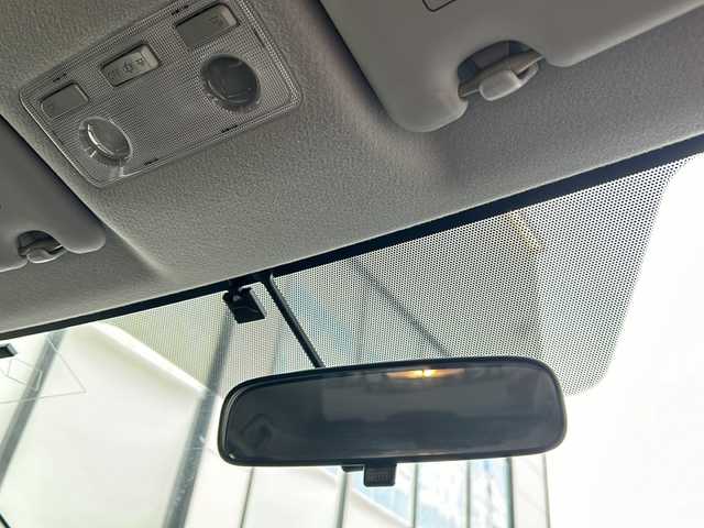 トヨタ アクア G G’s 山形県 2015(平27)年 9万km ブラックマイカ 禁煙車/横滑り防止装置/クルーズコントロール/純正ナビ/（Bluetooth/CD/DVD/フルセグ)/バックカメラ/ハーフレザーシート/LEDオートライト/フォグランプ/純正ドライブレコーダー/ステアリングスイッチ/ビルトインETC/純正AW/純正フロアマット/電動格納ウィンカーミラー/スマートキー