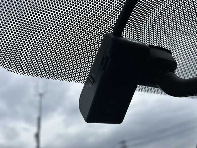 トヨタ アクア G G’s 山形県 2015(平27)年 9万km ブラックマイカ 禁煙車/横滑り防止装置/クルーズコントロール/純正ナビ/（Bluetooth/CD/DVD/フルセグ)/バックカメラ/ハーフレザーシート/LEDオートライト/フォグランプ/純正ドライブレコーダー/ステアリングスイッチ/ビルトインETC/純正AW/純正フロアマット/電動格納ウィンカーミラー/スマートキー