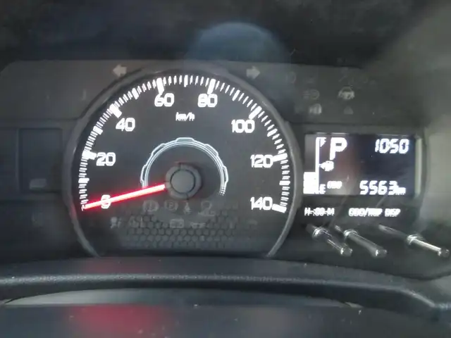 ダイハツ タフト X 千葉県 2024(令6)年 0.6万km レイクブルーメタリック ワンオーナー/純正ディスプレイオーディオ/　【BT/USB/HDMI/フルセグTV】/バックカメラ/フロント、リアコーナーセンサー/電動パーキングブレーキ/オートブレーキホールド/ＬＥＤヘッドライト/スマートアシスト/ガラスルーフ