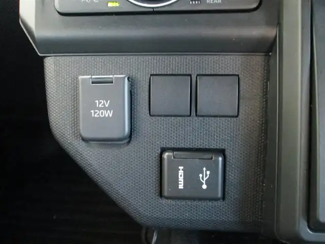 ダイハツ タフト X 千葉県 2024(令6)年 0.6万km レイクブルーメタリック ワンオーナー/純正ディスプレイオーディオ/　【BT/USB/HDMI/フルセグTV】/バックカメラ/フロント、リアコーナーセンサー/電動パーキングブレーキ/オートブレーキホールド/ＬＥＤヘッドライト/スマートアシスト/ガラスルーフ