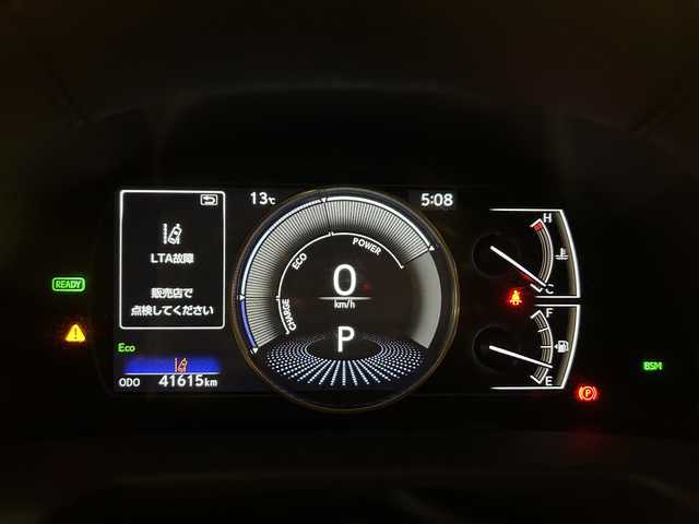 レクサス ＥＳ 300h バージョンL 福岡県 2020(令2)年 4.2万km ソニッククォーツ /ワンオーナー車//R3～R7年度分D記録簿//純正メモリナビ//AM/FM/BT/CD/DVD//SD/USB/フルセグ/AUX//サンルーフ//ビルトインETC2.0//パノラミックビューモニター//ブラインドスポットモニター//ヘッドアップディスプレイ//プリクラッシュセーフティー//レーダークルーズコントロール//ロードトレーシングアシスト//ロードサインアシスト//パーキングサポートアラーム//クリアランスソナー//先行車発進お知らせ//タイヤ空気圧警報システム//三眼LEDヘッドライト//AC100V//電動リアゲート//ブレーキホールド//電動パーキングブレーキ//オートヘッドライト//オートハイビーム//フォグランプ//オートワイパー//電動リアサンシェード//D.N席ベンチレーション//D・N席シートヒーター//D・N席メモリ付きパワーシート//ウッドコンビ革巻きステアリング//ステアリングヒーター//ステアリングスイッチ//電動チルト＆テレスコピックステアリング//パドルシフト//SPORT MODE//NORMAL MODE//ECO MODE//EV MODE//純正フロアマット//ドアバイザー//ISOFIX//保証書//スペアキー（スマートキー・カードキー×１）//前後ドライブレコーダー