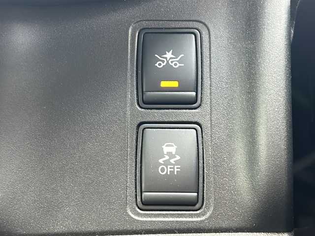 日産 セレナ ハイウェイスター Vセレクション 静岡県 2018(平30)年 3.1万km ダイヤモンドブラック /社外9インチナビ/地デジTV//CD/DVD/Bluetooth//バック/全周囲カメラ//両側パワースライドドア//プロパイロット//全車追従クルーズコントロール//ハンズフリースライドドア//ドライブレコーダー//LEDヘッドライト//レーンキープアシスト//純正16インチAW//ETC