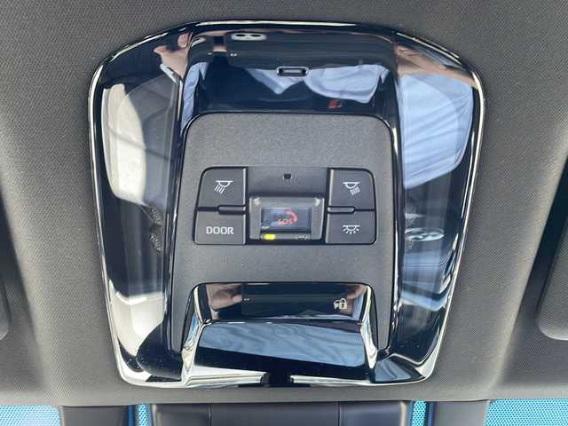 トヨタ ハリアー Z 山口県 2023(令5)年 2.2万km ブラック ワンオーナー車/JBLサウンドシステム/純正ナビ/Bluetooth/フルセグTV/全周囲カメラ＆バックカメラ/ブラインドスポットモニター/デジタルインナミラー/ヘッドアップディスプレイ/ハーフレーザーシート/D/席パワーシート/LEDヘッドライト/LEDフォグライト/オートライト/オートマチックハイビーム/トヨタセーフティセンス/レーンキープアシスト/レーダークルーズコントロール/パワーバックドア/ステアリングスイッチ/ビルトインETC/電子制御パーキングブレーキ/純正19インチアルミホイール/保証書・取説
