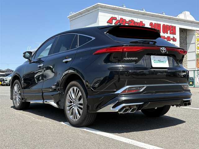 トヨタ ハリアー Z 大分県 2023(令5)年 3.5万km プレシャスブラックパール ・JBLナビ(USB/BT/Miracast)/・フルセグテレビ/・全方位カメラ/・モデリスタエアロ/・ヘッドアップディスプレイ/・レーダークルーズコントロール/・ドライブレコーダー/・ETC 2.0/・プリクラッシュセーフティ/・レーンキープアシスト/・ブラインドスポットモニター/・コーナーセンサー/・ステアリングリモコン/・オートハイビーム/・運転席パワーシート/・ブレーキホールド/・電動リアゲート/・デジタルインナーミラー