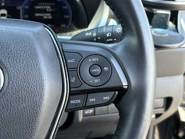 トヨタ ハリアー Z 大分県 2023(令5)年 3.5万km プレシャスブラックパール ・JBLナビ(USB/BT/Miracast)/・フルセグテレビ/・全方位カメラ/・モデリスタエアロ/・ヘッドアップディスプレイ/・レーダークルーズコントロール/・ドライブレコーダー/・ETC 2.0/・プリクラッシュセーフティ/・レーンキープアシスト/・ブラインドスポットモニター/・コーナーセンサー/・ステアリングリモコン/・オートハイビーム/・運転席パワーシート/・ブレーキホールド/・電動リアゲート/・デジタルインナーミラー