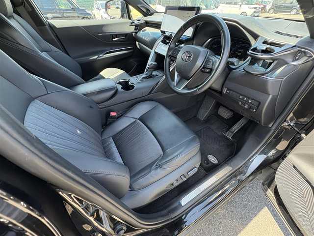 トヨタ ハリアー Z 大分県 2023(令5)年 3.5万km プレシャスブラックパール ・JBLナビ(USB/BT/Miracast)/・フルセグテレビ/・全方位カメラ/・モデリスタエアロ/・ヘッドアップディスプレイ/・レーダークルーズコントロール/・ドライブレコーダー/・ETC 2.0/・プリクラッシュセーフティ/・レーンキープアシスト/・ブラインドスポットモニター/・コーナーセンサー/・ステアリングリモコン/・オートハイビーム/・運転席パワーシート/・ブレーキホールド/・電動リアゲート/・デジタルインナーミラー