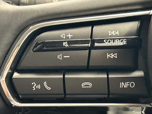 マツダ ＣＸ－６０ XD Lパッケージ 宮城県 2023(令5)年 1.5万km ロジウムホワイトプレミアムメタリック ４WD/アイアクティブセンス/・スマート・シティ・ブレーキ・サポート/・360度ビュー・モニター/・マツダ・レーダー・クルーズ・コントロール/・リア・クロス・トラフィック・アラート/・ハイビーム・コントロール・システム/・アダプティブ・LED・ヘッドライト/・車線逸脱警報システム/純正ナビ/・フルセグTV/Bluetooth/USB/・ETC/・全方位カメラ/・置くだけ充電/電動リアゲート/アイドリングストップ/電子パーキング/・オートホールド/革巻きステアリング/・ステアリングヒーター/・ステアリングリモコン/・パドルシフト/本革レザーシート/・パワーシート(運転席/助手席)/・シートヒーター(運転席/助手席)/プッシュスタート/・スマートキー/LEDヘッドライト/・オートライト/電動格納ミラー/純正アルミホイール/フロアマット