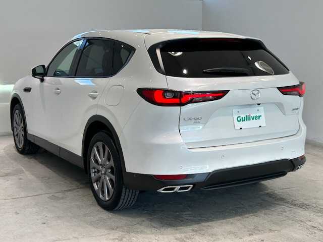 マツダ ＣＸ－６０ XD Lパッケージ 宮城県 2023(令5)年 1.5万km ロジウムホワイトプレミアムメタリック ４WD/アイアクティブセンス/・スマート・シティ・ブレーキ・サポート/・360度ビュー・モニター/・マツダ・レーダー・クルーズ・コントロール/・リア・クロス・トラフィック・アラート/・ハイビーム・コントロール・システム/・アダプティブ・LED・ヘッドライト/・車線逸脱警報システム/純正ナビ/・フルセグTV/Bluetooth/USB/・ETC/・全方位カメラ/・置くだけ充電/電動リアゲート/アイドリングストップ/電子パーキング/・オートホールド/革巻きステアリング/・ステアリングヒーター/・ステアリングリモコン/・パドルシフト/本革レザーシート/・パワーシート(運転席/助手席)/・シートヒーター(運転席/助手席)/プッシュスタート/・スマートキー/LEDヘッドライト/・オートライト/電動格納ミラー/純正アルミホイール/フロアマット