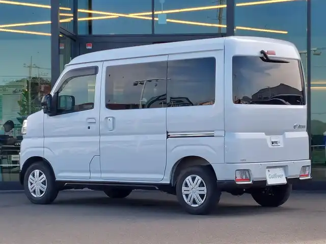 ダイハツ アトレー バン RS 東京都 2022(令4)年 1.6万km シャイニングホワイトパール ワンオーナー/オーバーヘッドシェルフ/デジタルインナーミラー/スマートアシスト/・衝突回避ブレーキ/・誤発進抑制制御/・車線逸脱抑制機能/・車線逸脱警報機能/・先行車発進お知らせ機能/・標識認識機能/・アダプティブクルーズコントロール/・レーンキープコントロール/・コーナーセンサー/プッシュスタート/アイドリングストップ/純正ナビ/フルセグTV/バックカメラ/ETC2.0/ドライブレコーダー/両側パワースライドドア/LEDヘッドライト/オートライト/ドアバイザー/スマートキー