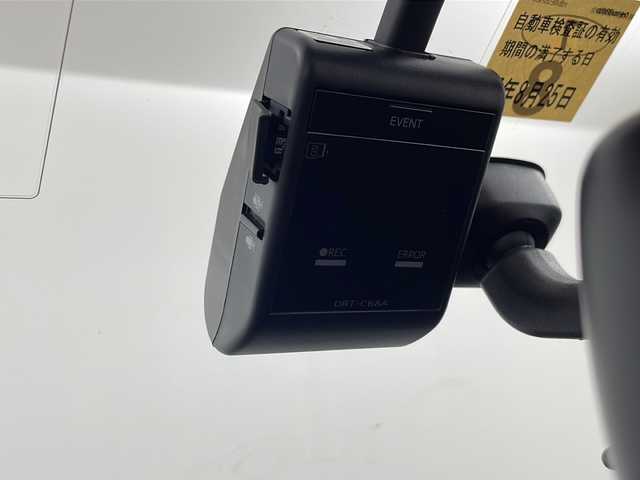 トヨタ コペン GRスポーツ 埼玉県 2022(令4)年 4.2万km パールホワイトⅢ 純正ナビ/　（AM/FM/BT/DVD/CD）/バックカメラ/フルセグテレビ/ドライブレコーダー/シートヒーター/純正アルミホイール/オートライト/LEDヘッドライト/フォグランプ/プッシュスタート