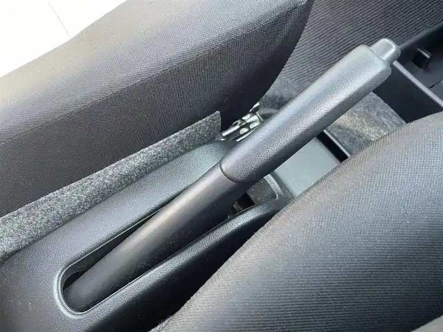 ダイハツ ミラ イース X リミテッド SAⅢ 道央・札幌 2022(令4)年 1.2万km ブラックマイカメタリック ・４ＷＤ/・社外ディスプレイオーディオ/（CD/ＡＭ/FM/BT）/・バックカメラ/・衝突軽減ブレーキ/・コーナーセンサー前後/・横滑り防止装置/・LEDヘッドライト/・自動ハイビーム/・アイドリングストップ/・純正フロアマット/・リモコンキー/・スペアキー/・冬タイヤ積込（社外１４AW）